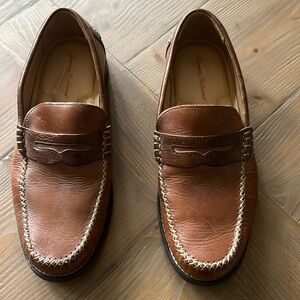 Men’s Tommy Bahama Leather Loafers size 9 1/2
